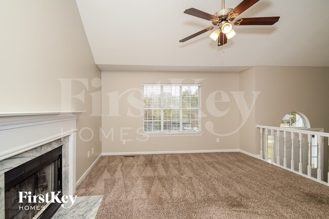 Photo - 2715 Braelinn Pkwy N