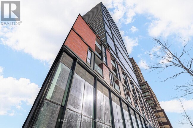 Photo - 35 Parliament St Unité 2104