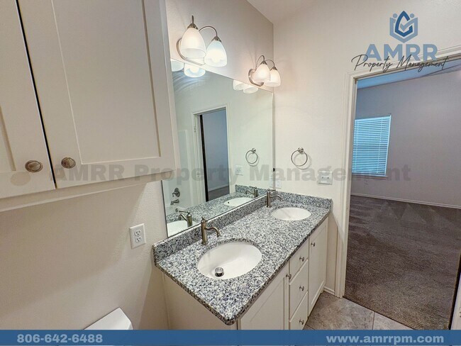 Photo - Rare CORNER Lot 3 Bedroom Townhome