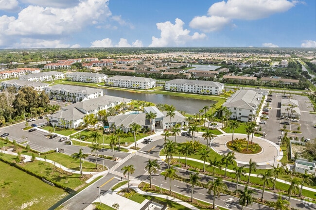 Elan Polo Gardens