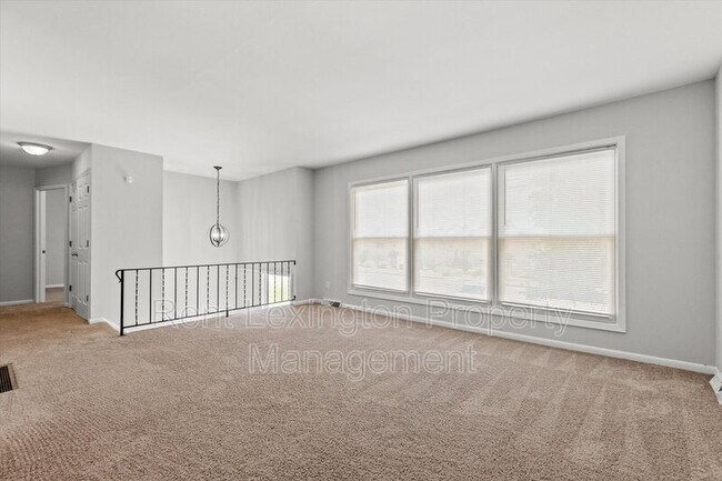 Photo - 831 Malabu Dr