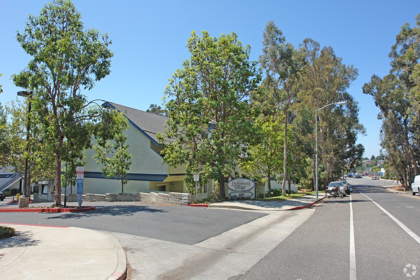 Park Villas - Park Villas Apartments