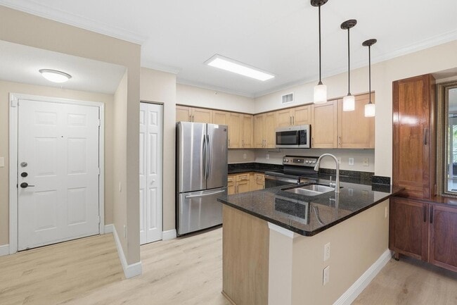 Photo - 6559 Emerald Dunes Dr Unidad 308