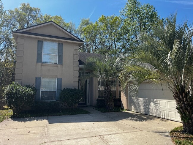 Building Photo - 4 bed / 2.5 bath in Middleburg