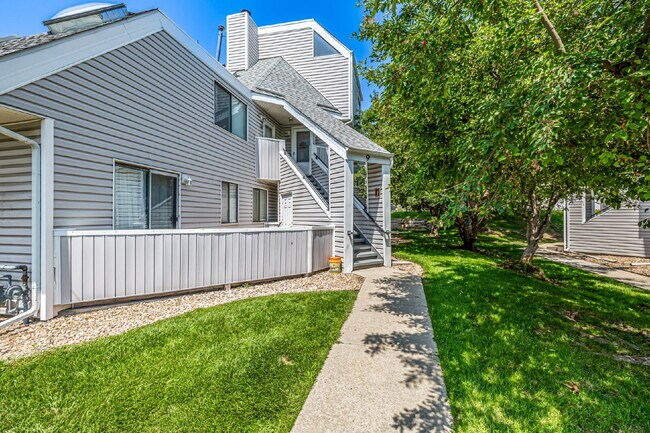 "Cozy 1-Bedroom Condo Retreat in Prime Thornton Location – Perfect for Modern Living!"