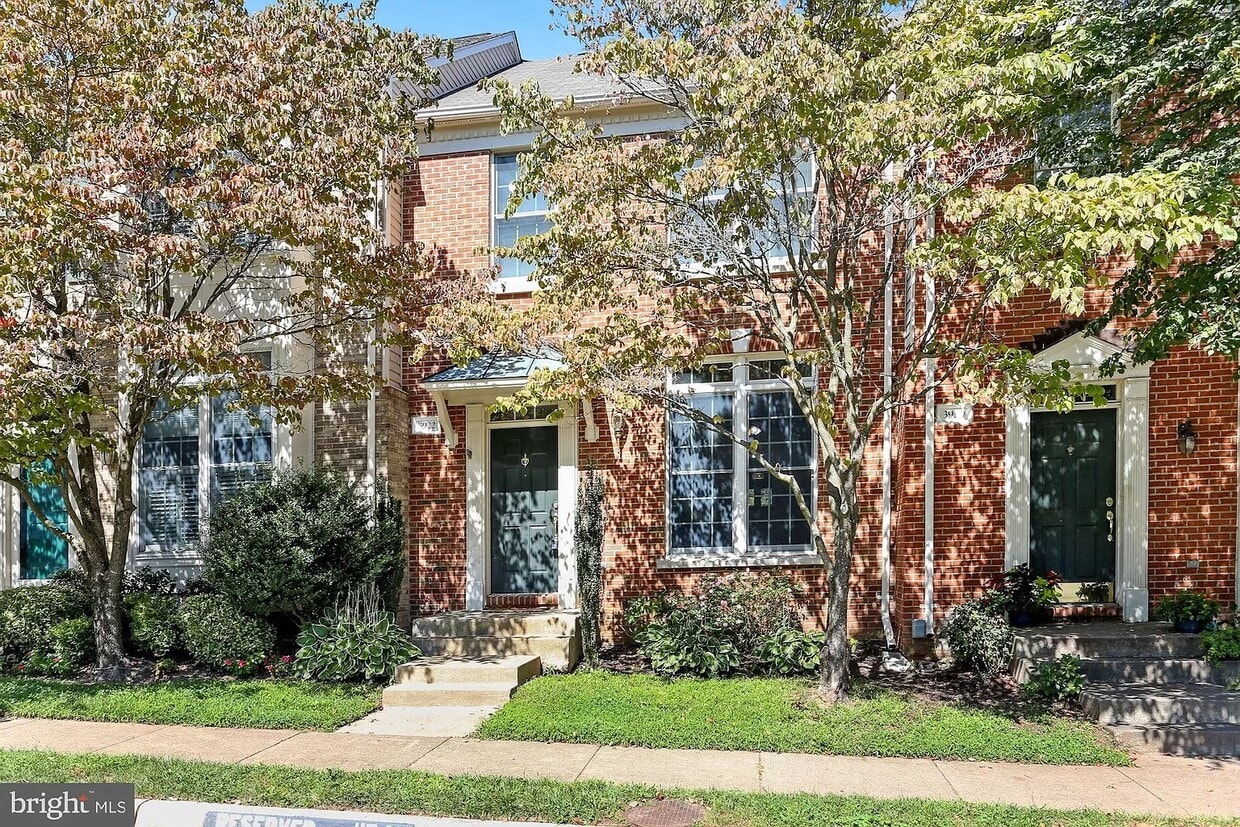 Front - 3922 Kathryn Jean Ct (Fairfax, VA)