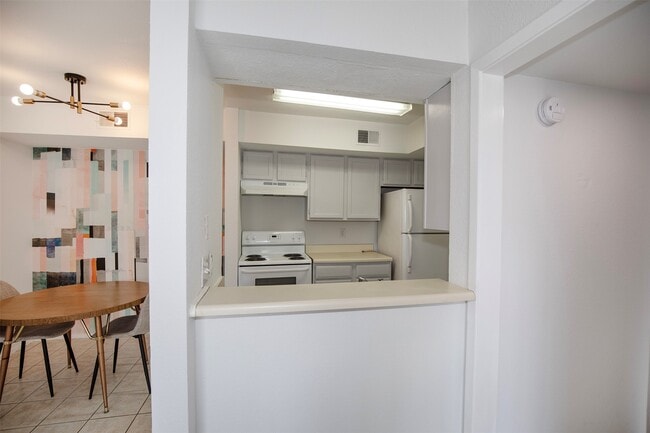 Building Photo - 18511 Egret Bay Blvd Unit 504 Rental