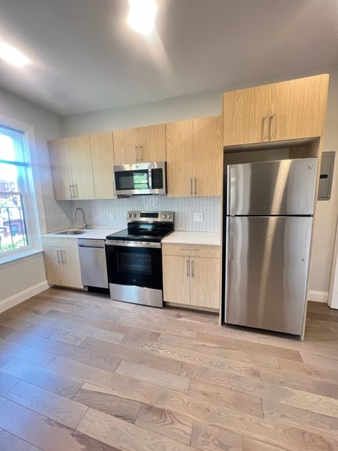 Building Photo - 388 Commonwealth Ave Unit 9 Rental