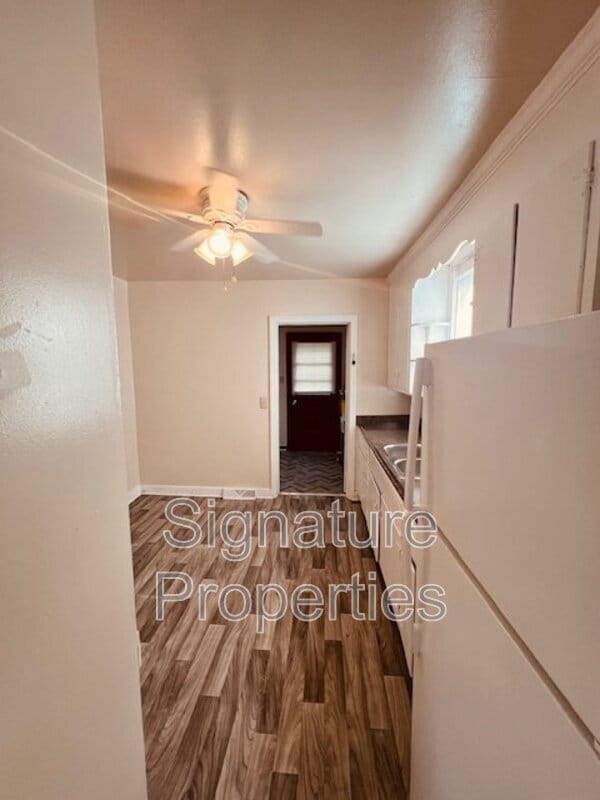 Photo - 2128 N Whitehill Dr