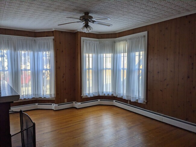 Bedroom Windows - 13 North Ave Unit Apt #2 Furn or Unfurn