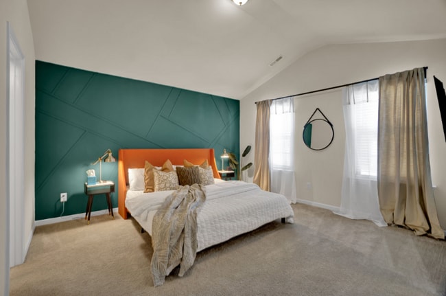 Photo - 565 Stockton Way