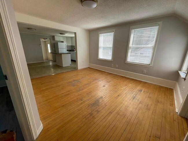 Photo - 71 Hickok St Unit B