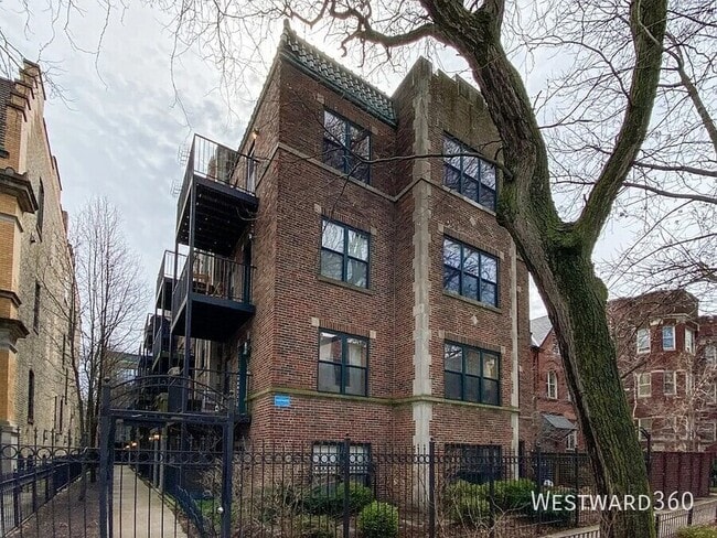 Photo - 625 W Arlington Pl Condo Unit GS