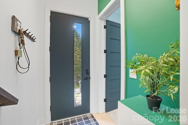 Photo - 1003 Zinc Ln