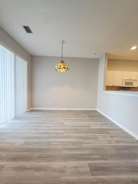 Photo - 329 River Bluff Ln