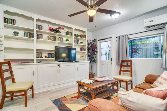 Photo - 1409 Maple St Unit SI ID1546402P