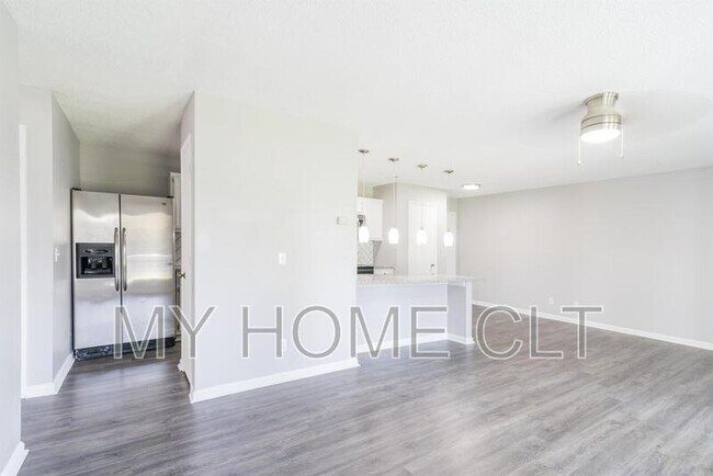 Photo - 6158 Meadow Rose Ln