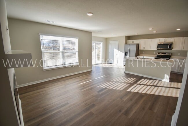 Photo - 3 Bedroom 2.5 Bath Townhome in Waukee