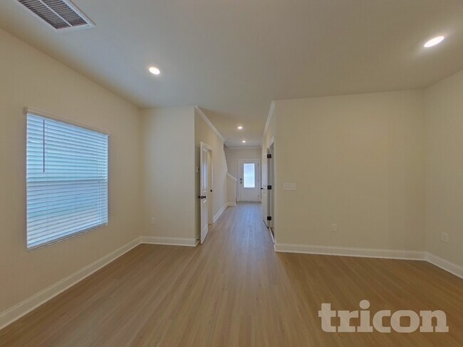 Photo - 7209 Jerimoth Dr