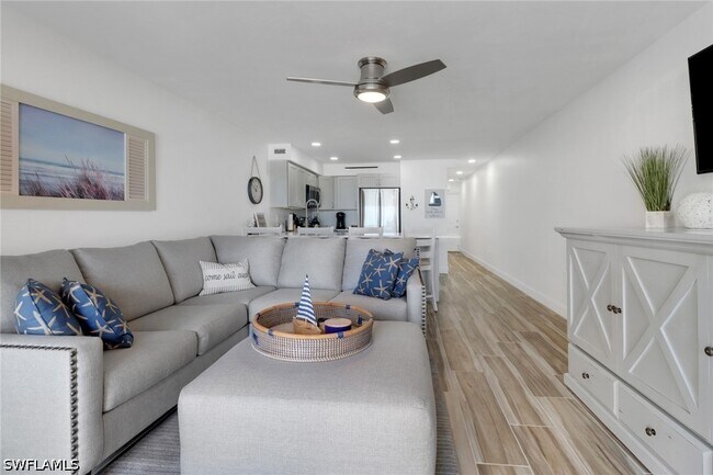 25850 Hickory Blvd Unit 102