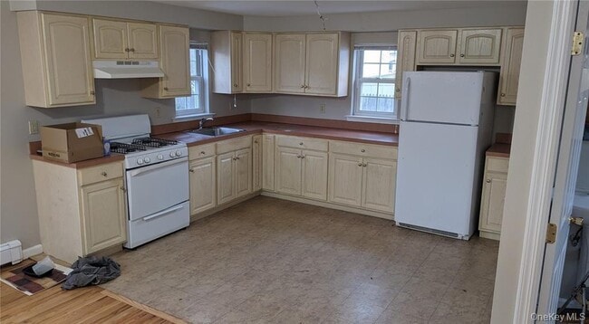 Photo - 16 Nelson Ave