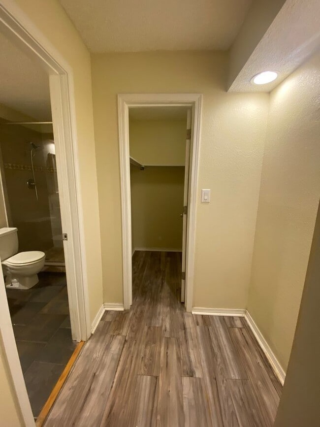 Photo - 3 bed 2 bath 2 car garage house, freshly repainted