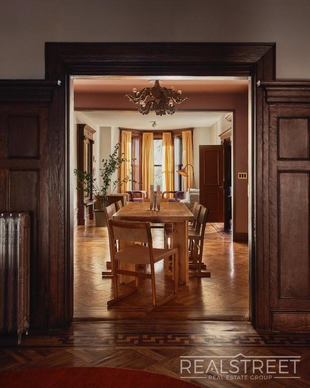 Photo - Luxury 4-Bed, 3.5-Bath Duplex with Private... Unidad 2