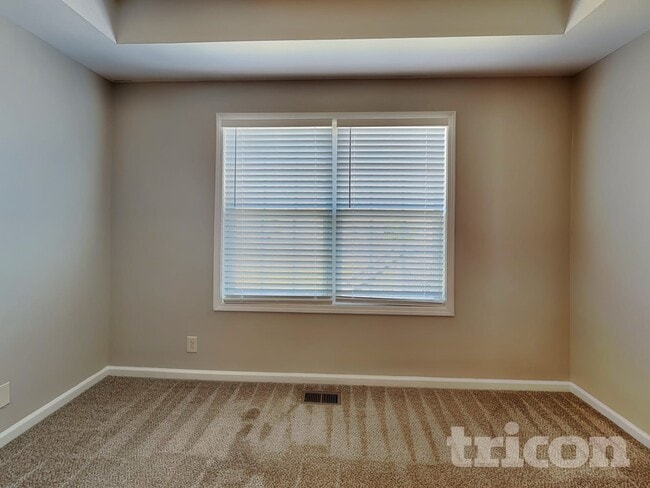 Photo - 1037 Dwight Eisenhower Way