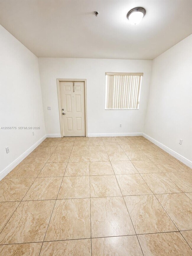 Photo - 18120 NW 59th Ave Unit 203