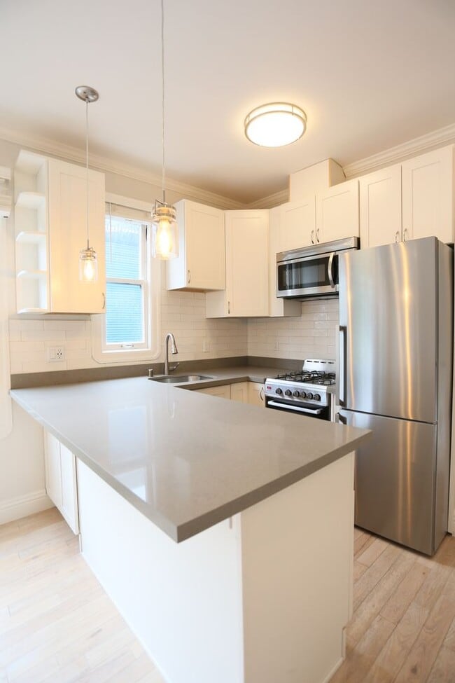 Photo - Beautifully remodeled 2BR/1BA with Open Kitchen, Laundry, Pets Considered (171 Montecito #204)