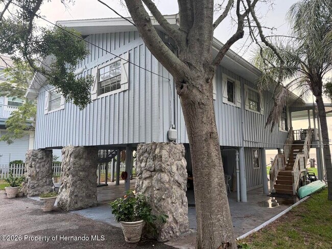 Photo - 2007 Gulfview Dr