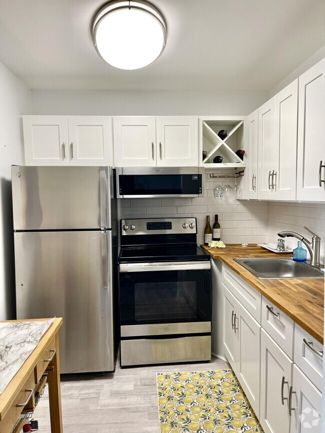 Building Photo - 211 Dorchester I Rental