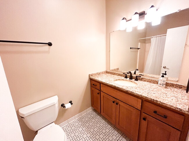 Photo - 4334 Nicollet Ave Unidad 2