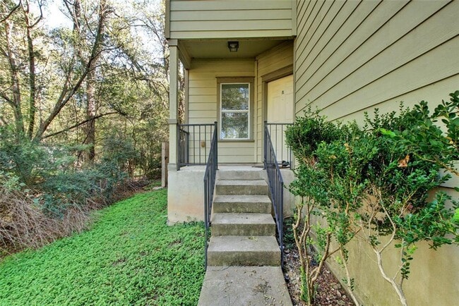 Photo - 1217 Delano St