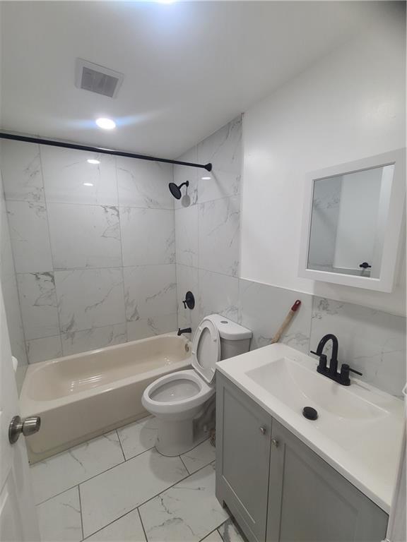 Photo - 179 Newport St