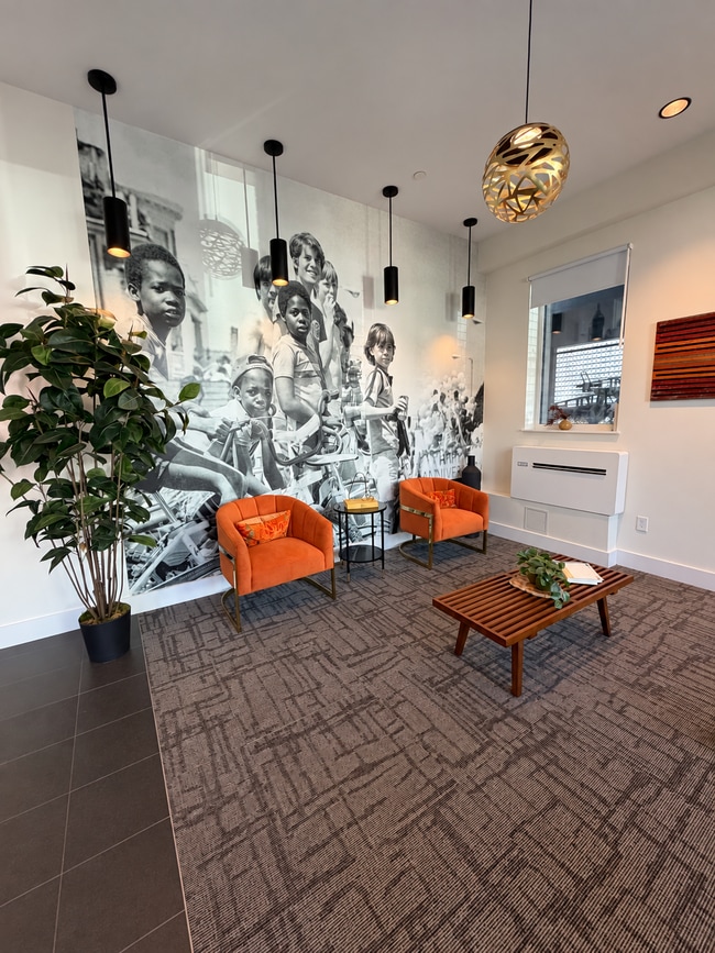1463 Dorchester Ave Unit Studio 104 @ Dot Crossing
