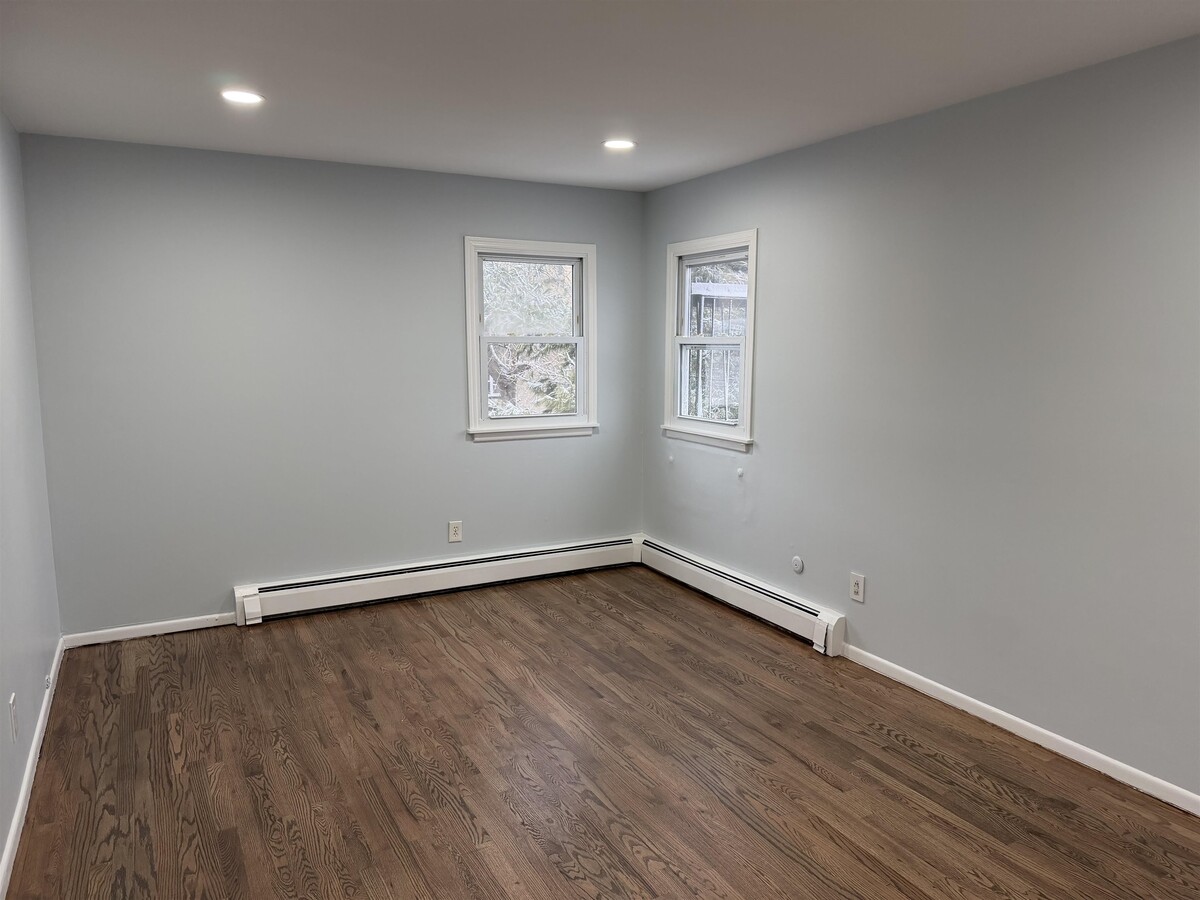 Photo - 78 71st St Unit 3