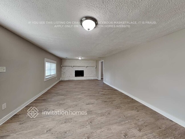 Photo - 547 Rustic Rd