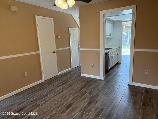 Photo - 4793 Sisson Rd