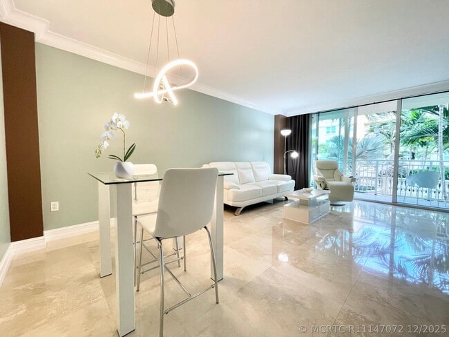 Photo - 99 SE Mizner Blvd Unit 736