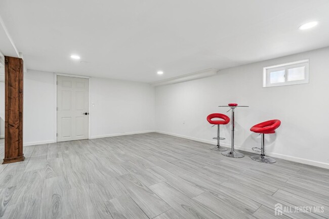 Photo - 50 Dayton Ave