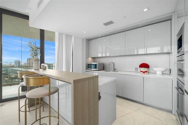 Photo - 18975 Collins Ave Unit 1205