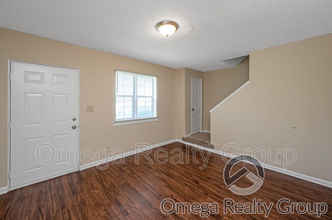 Photo - 600 S Broadway Ave Unit Apt J2