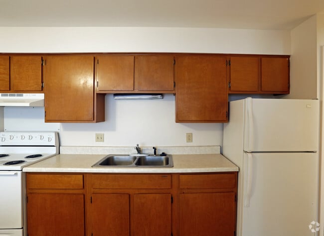 Photo - Glendale Village