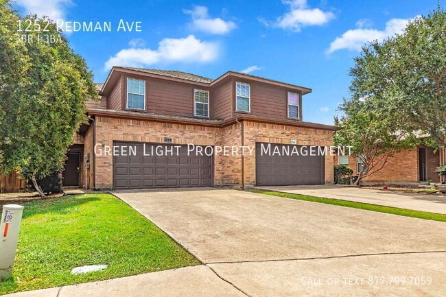 Photo - 1252 Redman Ave