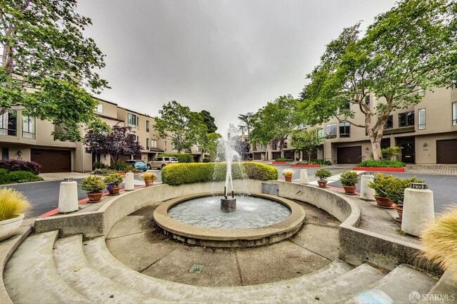 Photo - 208 N Lake Merced Hills