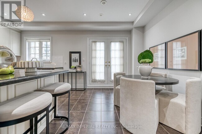 Photo - 21 Mackenzie's Stand Ave