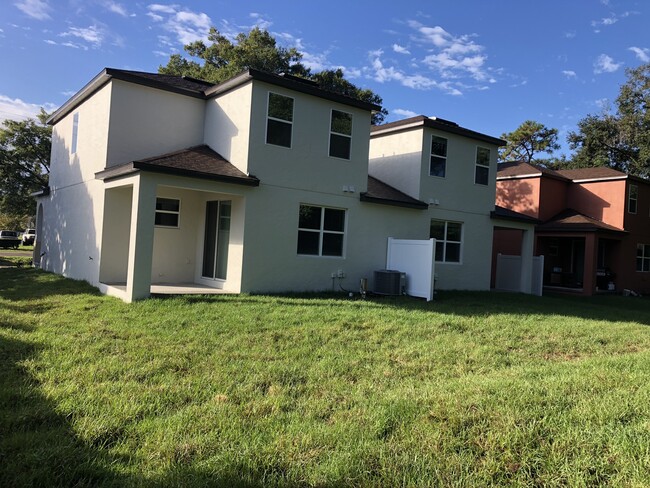 Photo - 5815 Oleander Dr