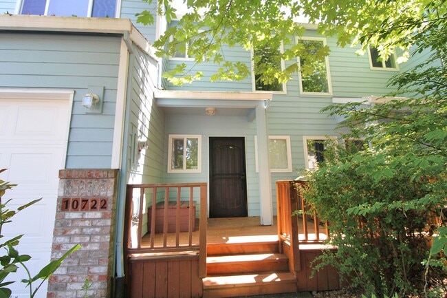 Photo - 10722 NE 5th Ave