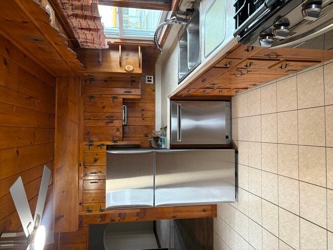 Photo - 60 E 162nd St